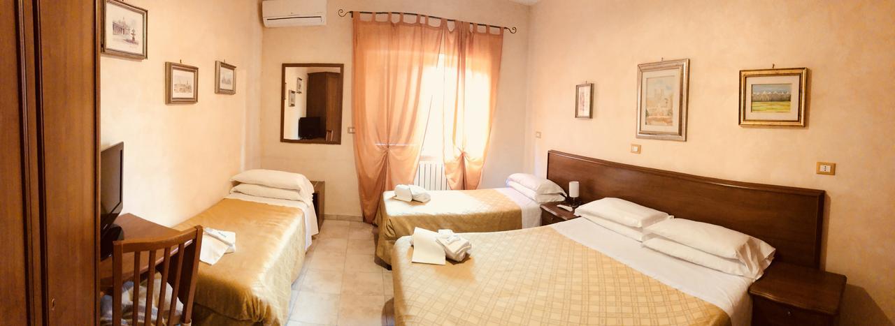 Hotel Casarola - Trigoria Castel di Decima Buitenkant foto
