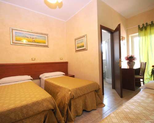 Hotel Casarola - Trigoria Castel di Decima Buitenkant foto